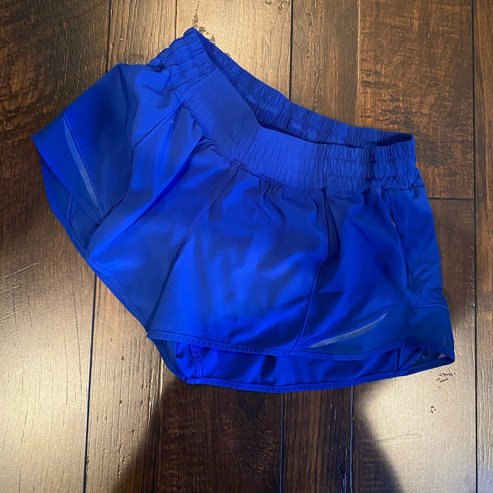 Lululemon run “Hotty Hot” high rise shorts in royal blue
